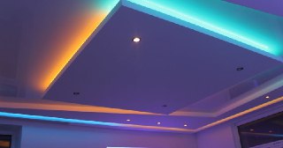 Натяжной потолок с подсветкой Сланцы, цена от 2083 руб.