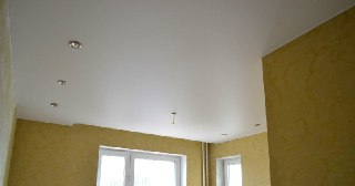Сатиновый потолок Сланцы, цена от 460 руб.